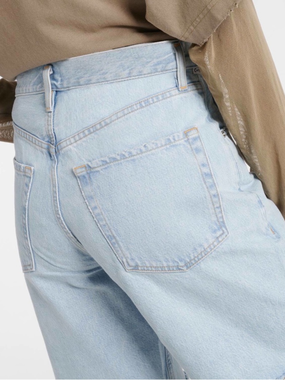NWOT Citizens of Humanity Ayla Distressed Denim Shorts Starlit 24 - Picture 2 of 7